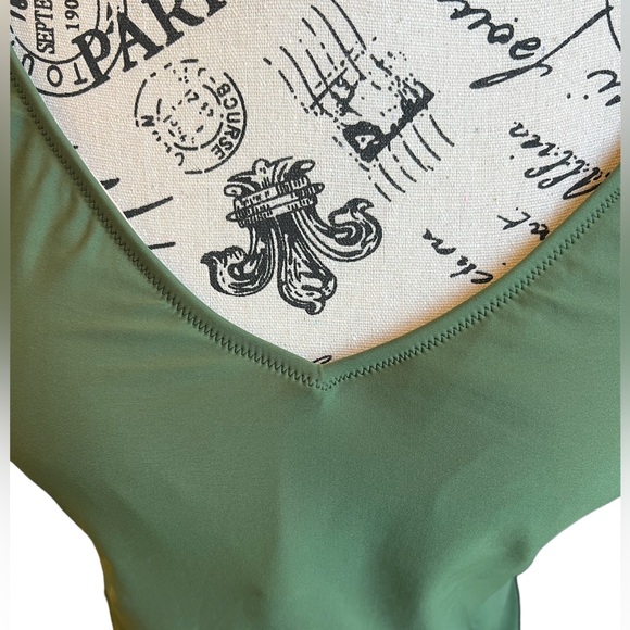 J. crew one piece Swimsuit - Picture 5 of 7